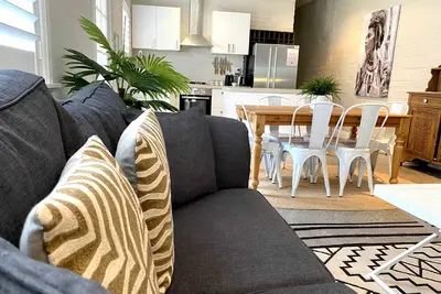 Image de Yourstay Group The Edward Townhouse 157