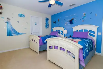 Image de Villa de luxe 5 étoiles - Nouvelle chambre à thème Frozen - Soldes d'automne 1400 $ / sem