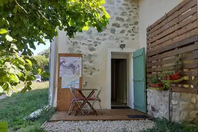 Image de Gîte de charme classé 3*** dans un cadre naturel verdoyant exceptionnel