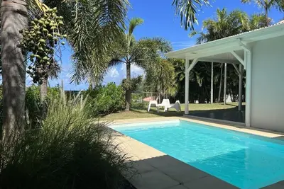 Image de East Keys Villa Muscade : piscine, Bbq, vue dégagée, 3ch/2sdb, plage à 5mn