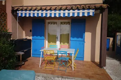 Image de Ground Flor Appartement avec vue sur la mer et jardin