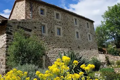 Image de Le refuge des fées: gite **** au cœur des Monts d'Ardèche- Proche rivière