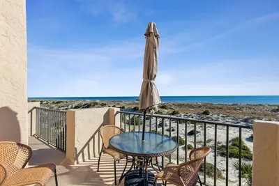 Image de 105 Sailmaker - Amelia Island Fl 32034