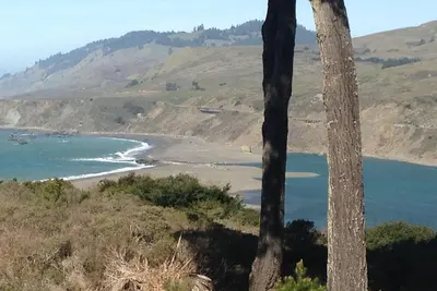 Image de Vistas de balayage de l'océan, la plage et la rivière russe ~ Plus une cabine mignonne et confortable