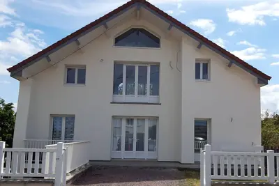 Image de Cabourg\/Le Home: Supervised beach 100 m away. Close to thalasso and golf.