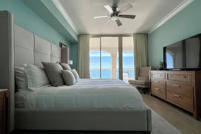 Image de Détendez-vous / Détendez-vous / Renouvelez au Beach Club Resort sur le sable blanc de Pensacola Beach