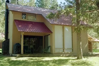 Image de Ranch Cabin, 6 passes Sharc (illimité), WiFi gratuit, à partir de 95 $ la nuit
