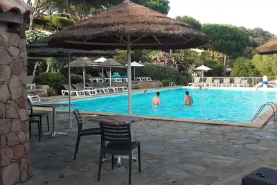 Image de Superbe Vue Mer sur célèbre baie de Santa Giulia ds résidence av. piscine privée