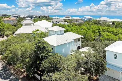 Image de Morrow Cottage - Vue sur le golfe, Old Florida Beach, 30a, piscine communautaire chauffée, Wifi!