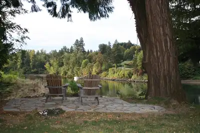 Image de Luxe River Retreat