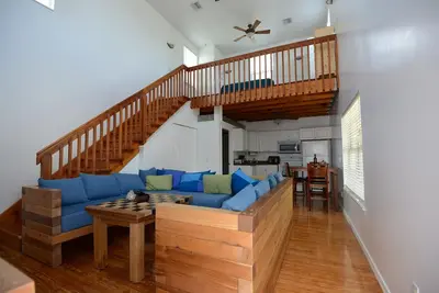 Image de Skyline Loft Dans Le Centre-Ville De Jensen Beach