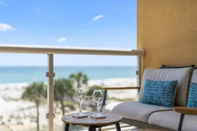 Image de Vue parfaite sur le golfe * Chaises de plage gratuites * Beaucoup d'espace