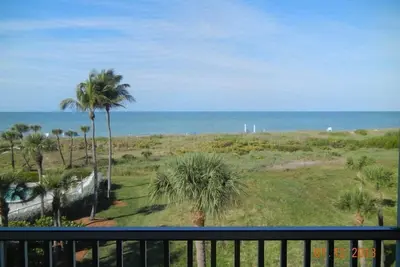 Image de Mers du Sud haut de deux étages Beach Villa plage articles Loft Unit Great Views