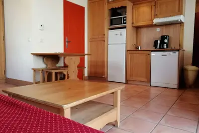 Image de Grand studio style montagne avec balcon, au coeur des alpages pour 4 personnes à Pra Loup