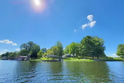 Image de Retraite parfaite au bord du lac au lac d'Égypte - Maison énorme pour 2 familles, quai et plage