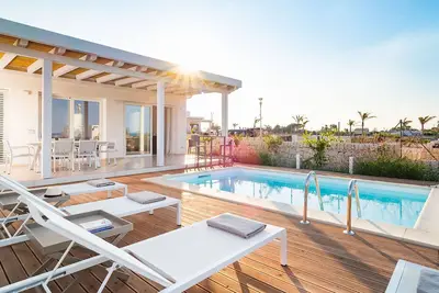 Image de Seafront villa with pool near Syracuse, Sicily - Palma - 8 pax