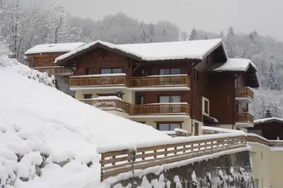 Image de Chalet/appartement de luxe neuf à proximité des pistes (pour 8 à 9 personnes)