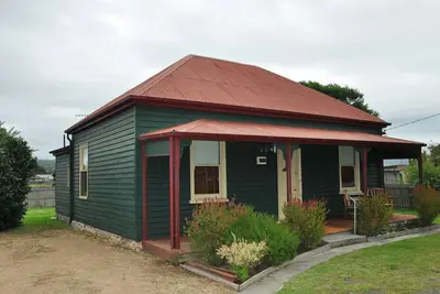 Image de Settlers Cottage - St Helens Tasmanie