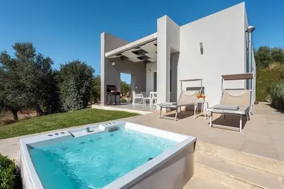 Image de Villas Cialtrona and Vendicari - Private villas with pool and jacuzzi