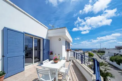 Image de DÉLICIEUX Penthouse Sur La Mer, Wi-Fi Gratuit, Vue Mer, Douche EXTÉRIEURE
