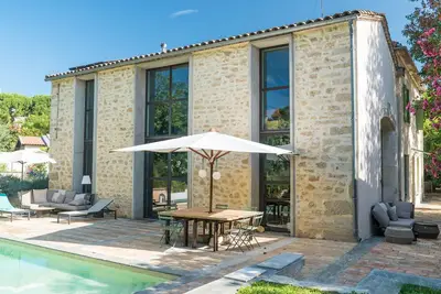 Image de Magnifique villa, piscine et grand jardin paysagé, Montpellier centre