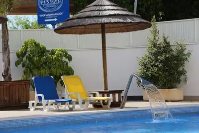 Image de T-1 Praia da Rocha avec piscine et garage - 100m de la plage