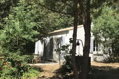 Image de Maison au calme avec accès à la plage en 3 minutes à pied par la forêt