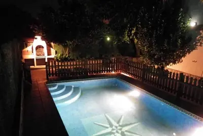 Image de Lloret De Mar: House 1st floor of 120m2 with private swimming pool, garden, barbecue