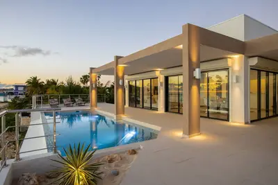 Ocean Fantasy-Direct Oceanfront-Penthouse de luxe-Piscine privée sur le toit