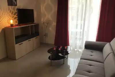 Image de Moderne, entièrement équipé Appartement - à seulement 3 minutes à pied. à la promenade de la plage -