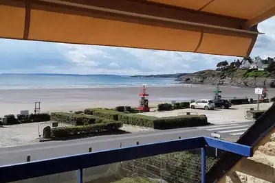 Image de appartement duplex standing pleine vue mer