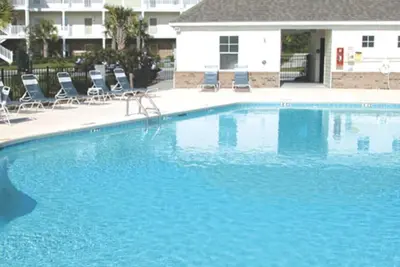 Image de Nouveaux tarifs bas! Willow Bend @ Barefoot, N Myrtle Pool 2br / 2ba / 2 piscines / vues sur le golf
