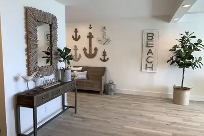 Image de Direct Ocean View & Pool View Condo entièrement rénové!