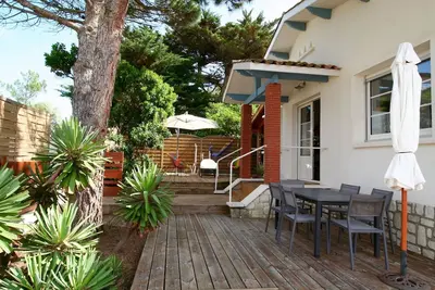 Image de Petite maison, joliment décorée avec jardin, à 300m de la plage