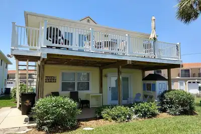 Image de Beach Cottage à quelques pas de la plage - 3 chambres / 2 salles de bain