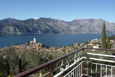 Image de Appartement à Malcesine sur le lac de Garde. Nouveau, avec parking panoramique.