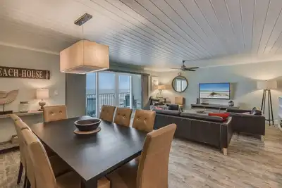 Image de Direct Beach Front! Nouveau remodelage incroyable! ! Villas de vacances Ii # 213