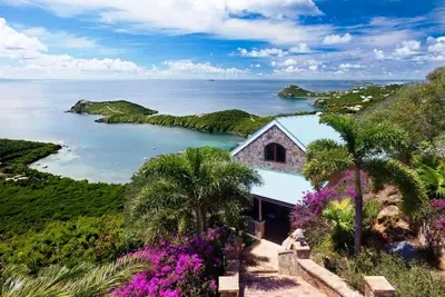 Image de Suite privée lune de miel / romantique avec vue sur l'océan et piscine; Plus de 100 avis 5 étoiles