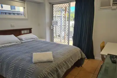 Image de Appartement - à pied des cafés / plages - 4 couchages