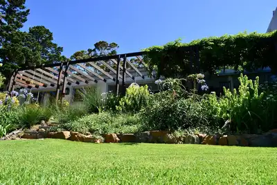Image de Companion House - dans un domaine sécurisé et un cadre incroyable