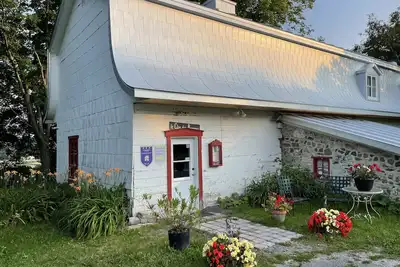 Image de Cottage rustique de 300 ans dans ♥ of Historical Paradise