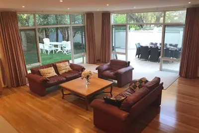 Image de Riviera Retreat Minutes to Geographe Bay and Town