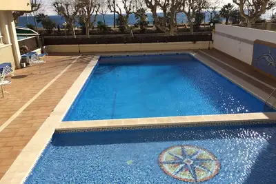 Appartement Carrer Diputacion de Calella. 6 personnes, Idéal pour les familles