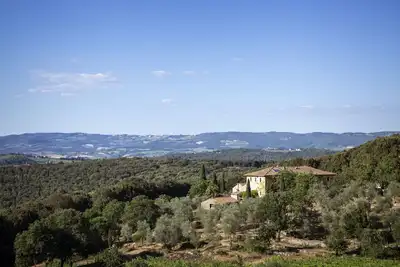 Image de Ebbio Ferme Ă Exclusive- Monteriggioni 10 Chambres 5 Salles de bain