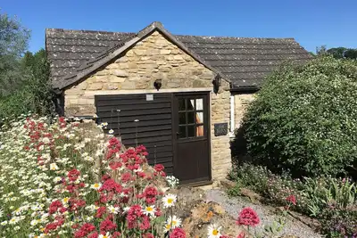 Image de Chalet en pierre confortable et paisible dans un cadre pittoresque près de Bath et Frome