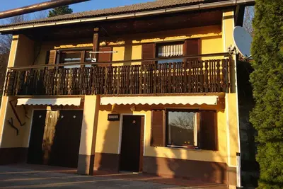 Image de Maison de vigne confortable pour 5 personnes