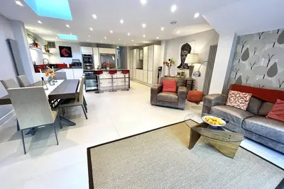 Image de Christmas in Chiswick Victorian Home