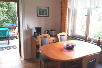 Image de Appartement avec grand jardin pour se reposer ou s'amuser, Ă 4 Km du lac Eder