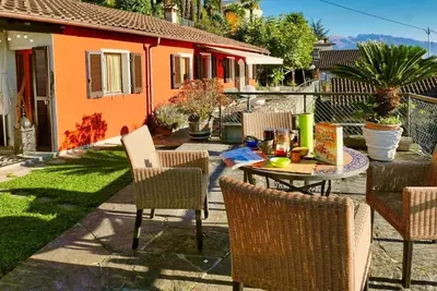 Image de Appartement de vacances Brissago pour 1 - 4 personnes avec 2 chambres Ă coucher - Appartement de vac
