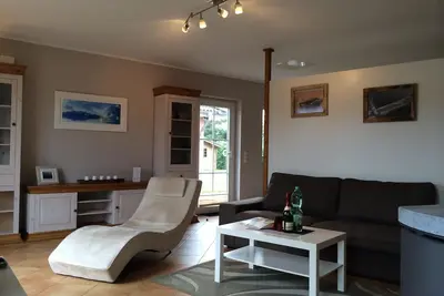 Image de Confortable maison de vacances jumelée avec sauna et cheminée pour 2 personnes